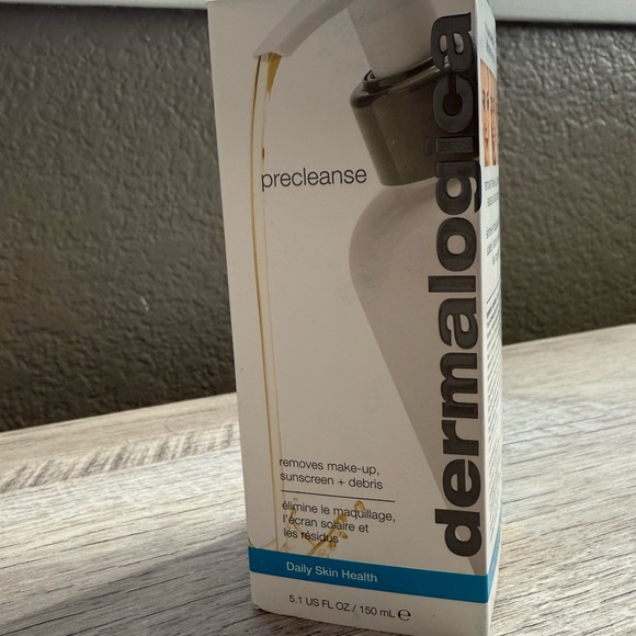 Dermalogica Pre-Cleanse Cleansing Oil - Picture 2 of 3